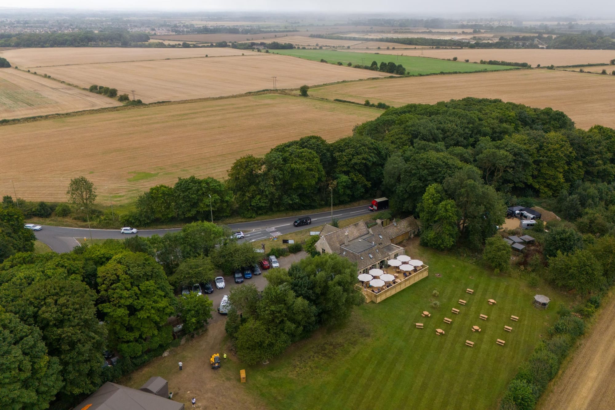 The Farmer's Dog Pub Opens Amidst Massive Crowds